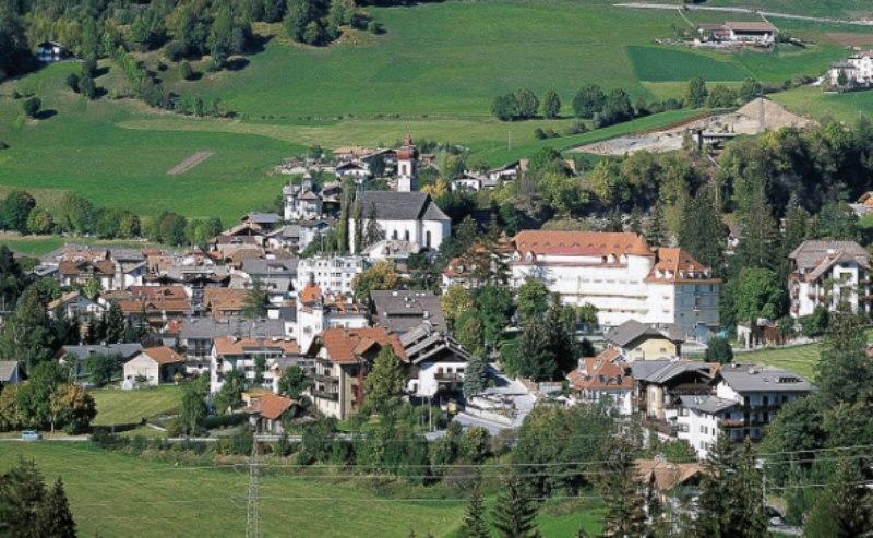 Aparthotel Pichler コッレ・イザルコ エクステリア 写真